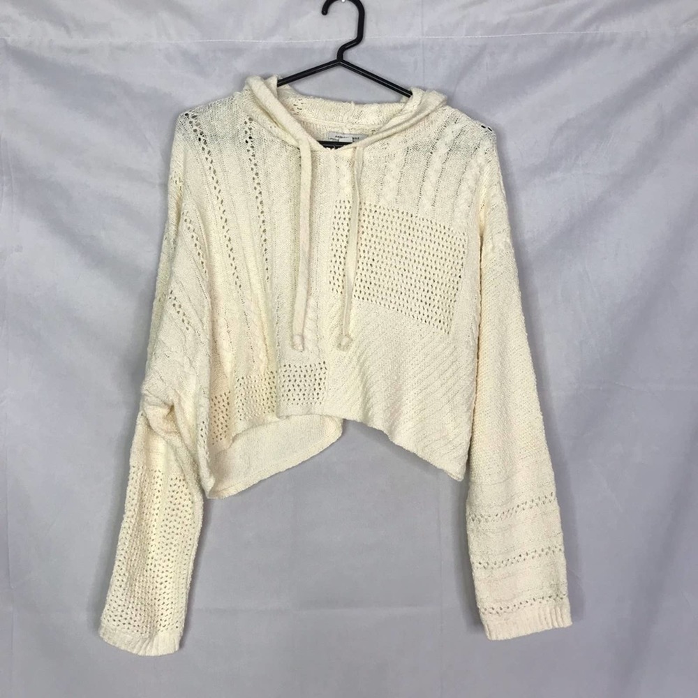 American Eagle Outfitters eyelet knit dolman hoodie cropped knit sweater